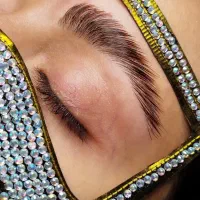 آموزش/ خدمات،لیف مژه و ابرو