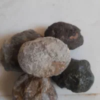 سنگ قیمتی