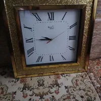 ساعت دیواری