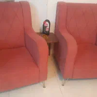 مبلمان هشت نفره به همراه میز عسلی