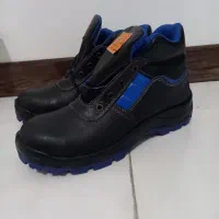 کفش ایمنی نیم بوت آکبند /سایز 41