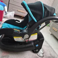 کریر و آغوشی مامالاو