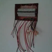 برقکارماهر،نیمه ماهر