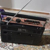 رادیو ضبط،اسپیکرفلشخور