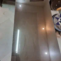 میز اداری ، کاملا سالم