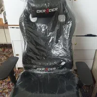 صندلی گیمینگ برند dxracer