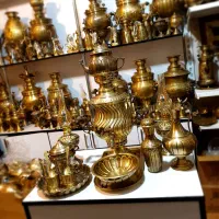 itfy6gvسماور زغالی cyt آفتاب برنجی ذغالی fy7uv