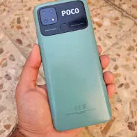 پوکو c40