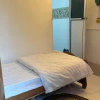 اتاق روزانه|اجارهٔ کوتاه‌مدت آپارتمان و سوئیت|شیراز, سیاه سنگ|دیوار