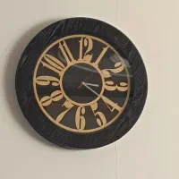 ساعت دیواری