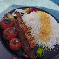 ظرفشور وقلیان زن وشاطر
