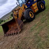 خدمات با لودر و کمپرسی