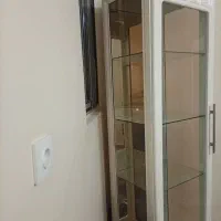 دو عدد بوفه دوقلو شبیه هم