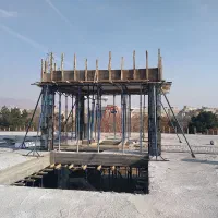 کارگر آرماتوربند و قالب بند