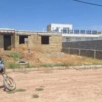 فروش خانه نیمه کاره ۳۰۰ متری ۱ خوابه همکف