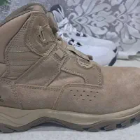 پوتین کوهنوردی و طبیعت گردی سوییسی