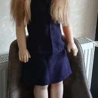 عروسک بزرگ با جعبه