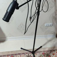 میکروفون AKG به همراه پایه و کابل|صوتی و تصویری|شیراز, طلاب|دیوار