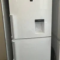 یخچال فریزر لایف