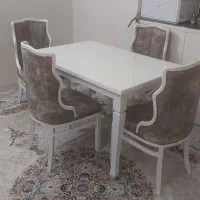 میز ناهارخوری خوری ۴ نفره