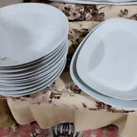 بشقاب چینی ۱۲ نفره و ۲عدد دیس و آبمیوه گیری