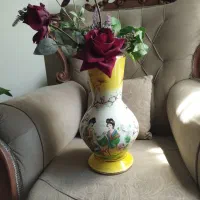 گلدان قدیمی ۵۰ ساله  از مادرم یادگاری بوده
