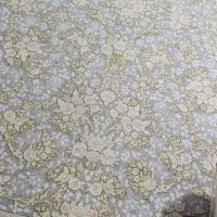 فرش ۱۲۰۰ شانه طلاکوب