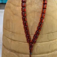 تسبیح سندلوس قدیمی|کلکسیون اشیاء عتیقه|همدان, |دیوار