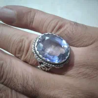 انگشتر توپاز سوئیسی