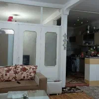 زیرزمین راه جدا تمیز روبروی پارک