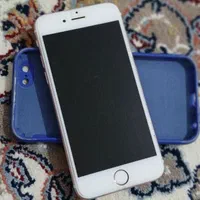 اپل iPhone 6s با حافظهٔ ۶۴ گیگابایت