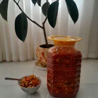 ترشی سالاد دبه ده کیلویی ۶۰۰ تومن