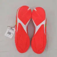 کفش سالنی فوتسال|کیف، کفش، کمربند|شهریار, شهرک بهاران (ویره)|دیوار