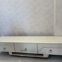 میز تلویزیون سه کشابه تمام mdfدر حد نو