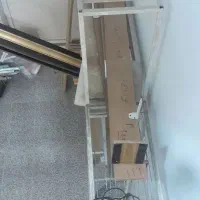 کتیبه پشت پرده