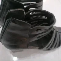 کفش مجلسی زنانه|کیف، کفش، کمربند|نیشابور, گنبد سبز|دیوار