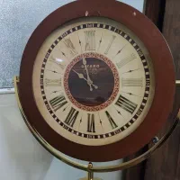 ساعت ایستاده
