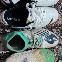 کفش میخی و فوتسال