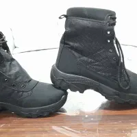 پوتین مردانه|کیف، کفش، کمربند|میانه, |دیوار