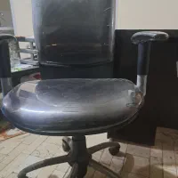 فروش میز و صندلی اداری|مبلمان اداری|رشت, رشتیان|دیوار