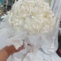 دست گل عروس