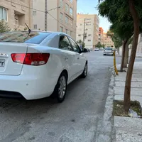 کیا سراتو مونتاژ اتوماتیک آپشنال 2000cc،تک برگ سند|خودرو سواری و وانت|مشهد, الهیه|دیوار