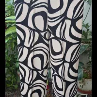 انواع لباس مجلسی و لباس زیر زنانه|لباس|شیراز, قلعه نو|دیوار