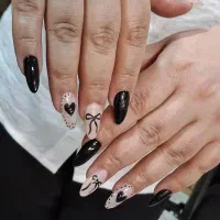 کاشت و آموزش ناخن با قیمت مناسب