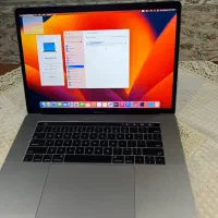 مکبوک پرو ۱۵ اینچ ۲۰۱۷ / i7 / رم 16/ ۲ گرافیک AMD