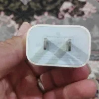 2عددفروش شارژه آیفون20وات اصلی