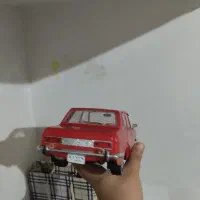 ماکت قرمز پیکان