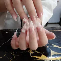 کاشت ناخن و اکستنشن مو|خدمات آرایشگری و زیبایی|کرمانشاه, |دیوار