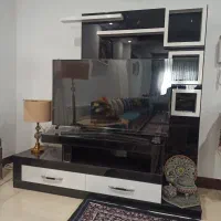 میز تلویزیون زیبا و جنس باکیفیت و سالم و بی ایراد