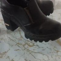 کفس سایز 37